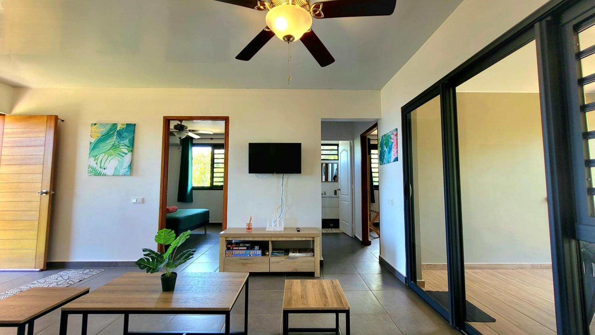 Teahupoo Teahupo'O Lodge, Fare Raepu'U, L'Aventure Du Bout De L'Ile En Famille Ou Entre Amis מראה חיצוני תמונה